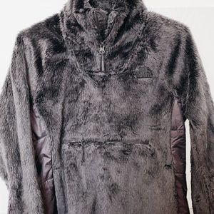 The North Face Fleece Quarter Zip